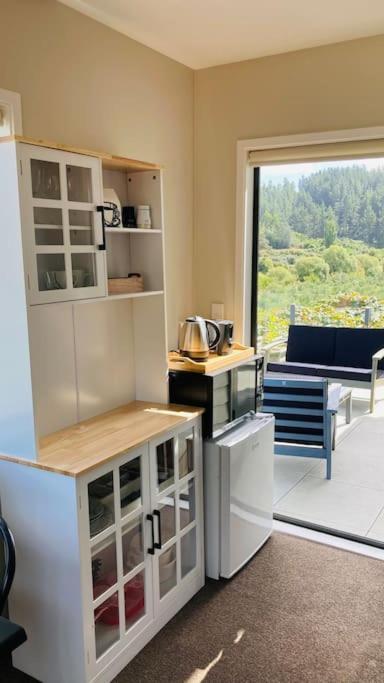 Maymorn Orchard Suites Upper Hutt Exterior photo