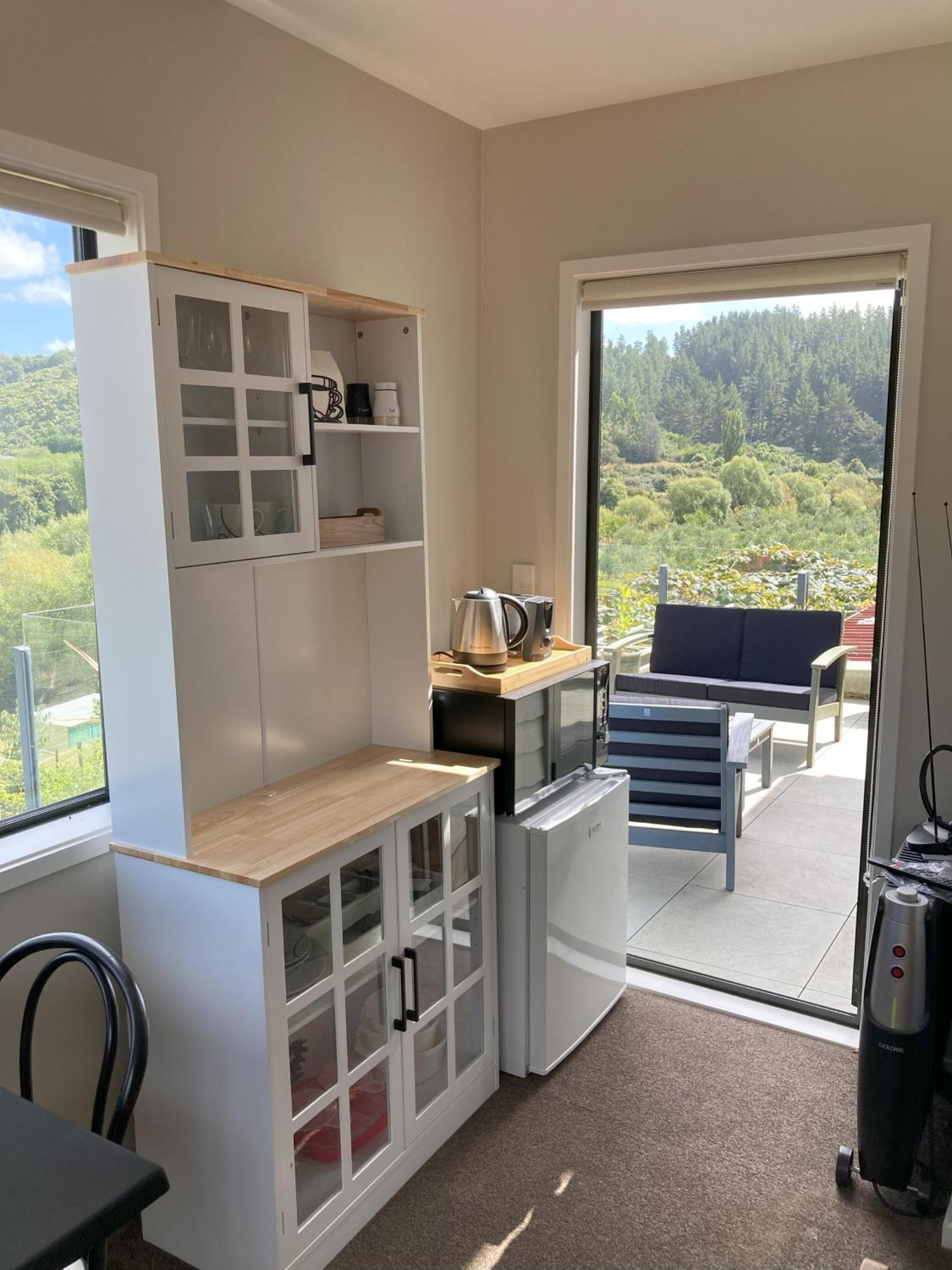 Maymorn Orchard Suites Upper Hutt Exterior photo